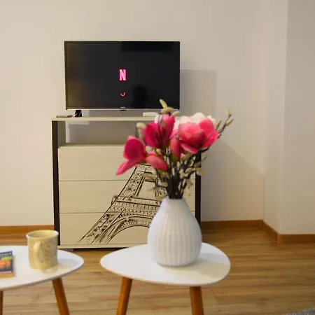 Apartment Romantic Luxury In Center Cluj-Napoca