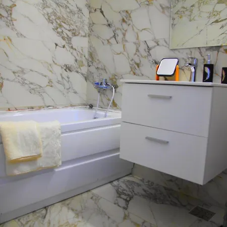 Romantic Luxury In Center Apartment *